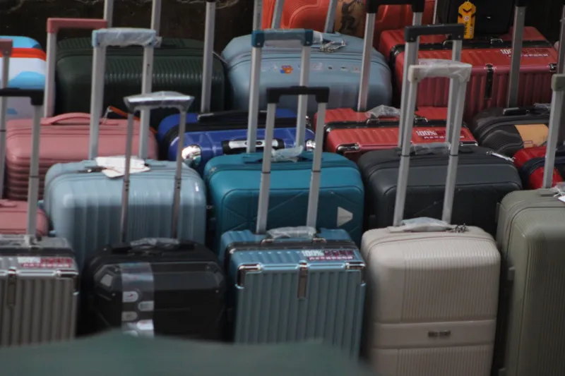 Pack Smart, Puff Happy: The Traveling Smoker's Complete Guide to Gear, Laws, and Getting There in One Piece